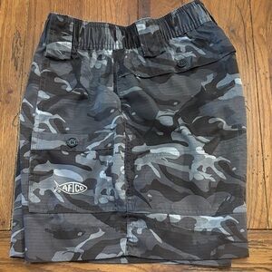 AFTCO Men's Urban Camo Shorts - Black and Gray